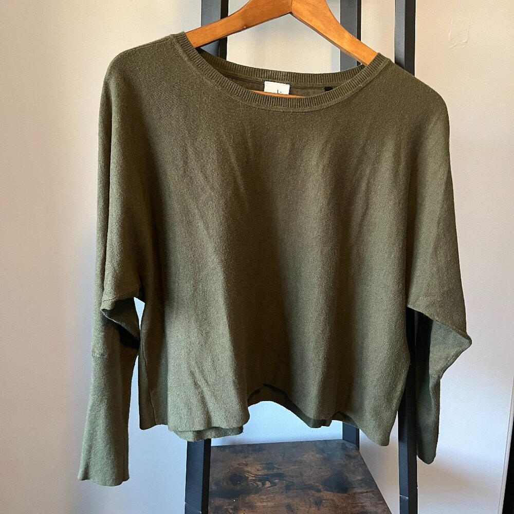 Cabi Cropped Pullover Sweater - Cotton blend - Olive Green Size L